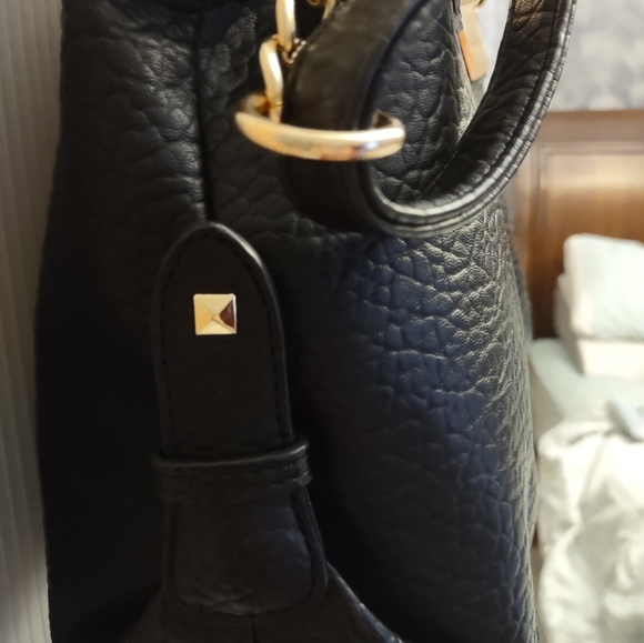 Jessica Simpson Tote Bag in Black Pebble, 4 Pockets, Shoulder Strap and Handles - Picture 9 of 15